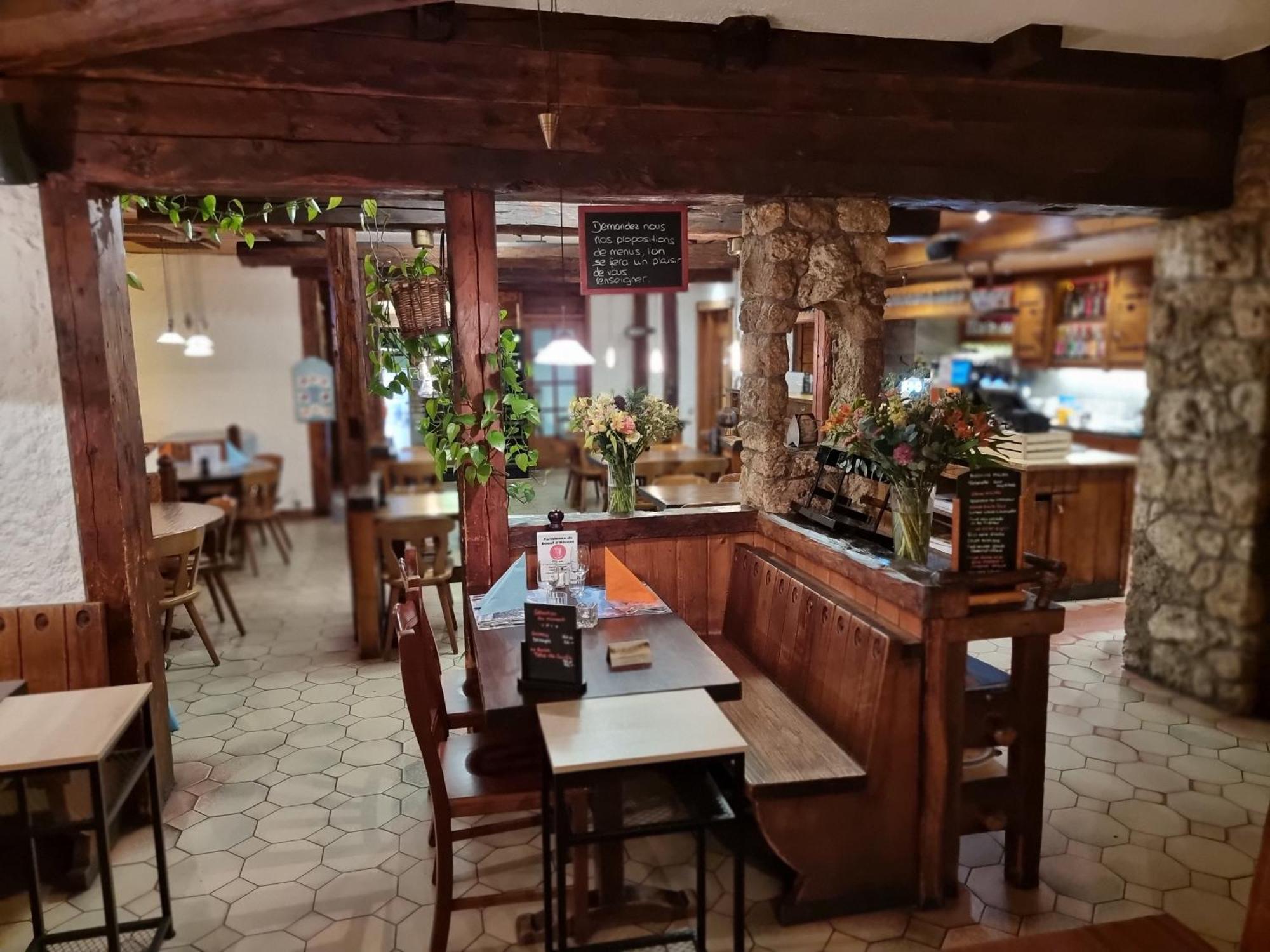 Le Catogne Hotel Orsières Buitenkant foto